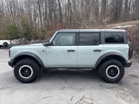 Used 2023 Ford Bronco Badlands w/ Sasquatch Package image 2