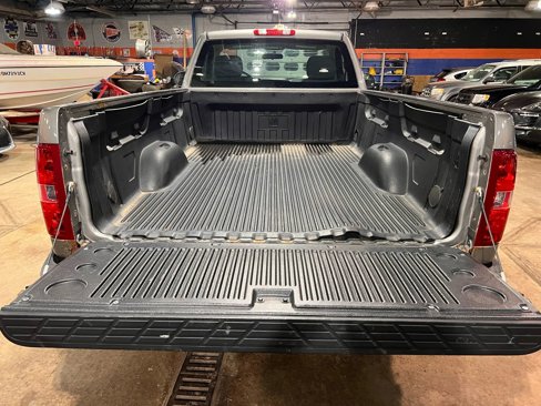 Used 2013 Chevrolet Silverado 1500 W/T image 5