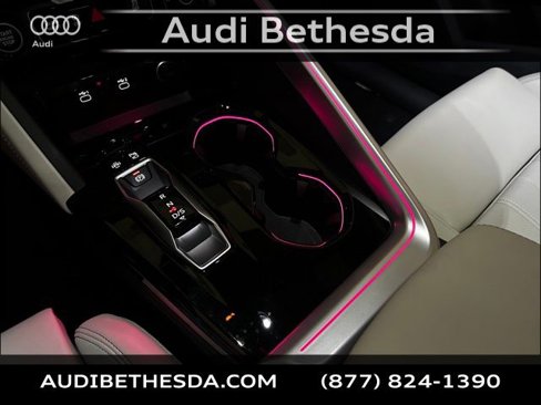 New 2025 Audi Q5 Prestige image 19