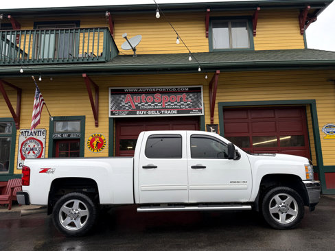 Used 2014 Chevrolet Silverado 2500 LT image 2