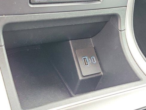 Used 2024 Ford Edge SEL image 29
