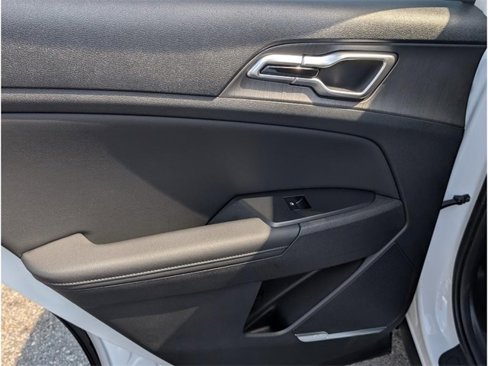 New 2026 Kia Sportage X-Line w/ X-Line Technology Package image 11