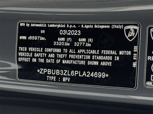 Used 2023 Lamborghini Urus S image 34