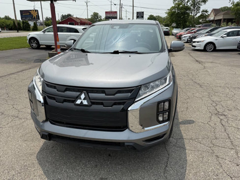 Used 2021 Mitsubishi Outlander Sport SE image 3