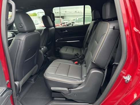 New 2026 Chevrolet Traverse High Country w/ LPO, Floor Liner Package image 12