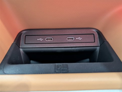 New 2025 Volkswagen ID. Buzz Pro S Plus image 22
