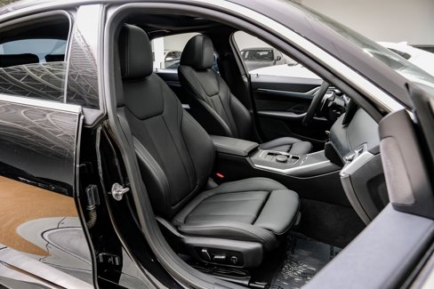 Used 2025 BMW 430i xDrive w/ Premium Package image 38