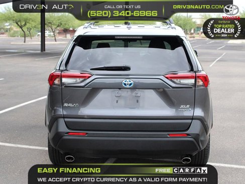Used 2022 Toyota RAV4 XLE image 7