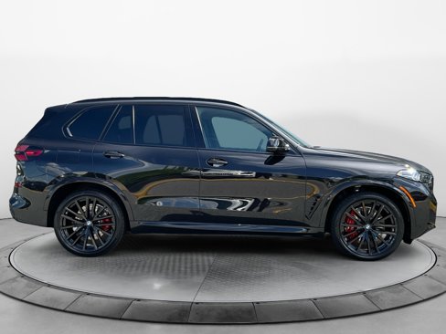 New 2026 BMW X5 M60i image 8
