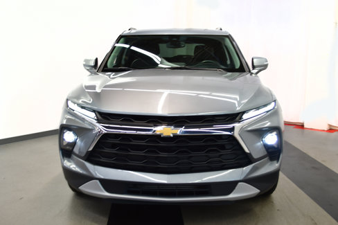 Used 2024 Chevrolet Blazer LT image 3
