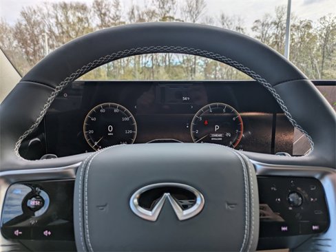 New 2025 INFINITI QX80 Sensory image 33