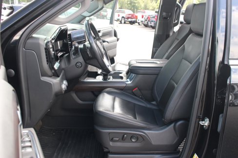 Used 2022 GMC Sierra 1500 SLT w/ SLT Convenience Package image 17