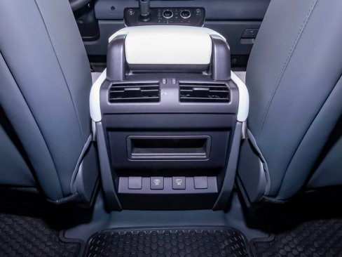 New 2025 Land Rover Defender 110 S image 50
