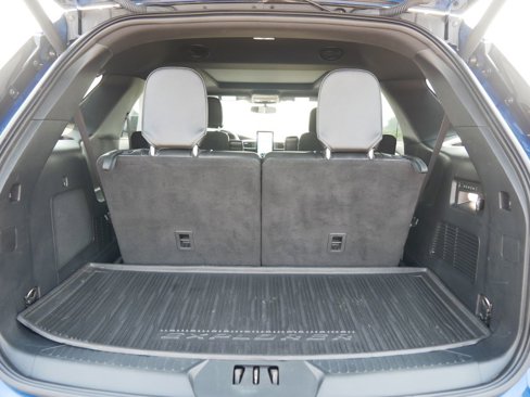 Used 2023 Ford Explorer ST w/ Technology Package image 14