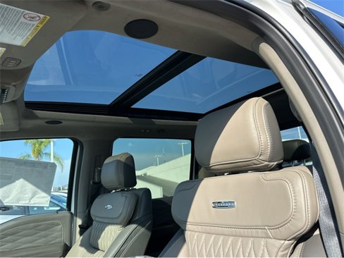 New 2025 Ford F250 Platinum w/ Platinum Plus Package image 15