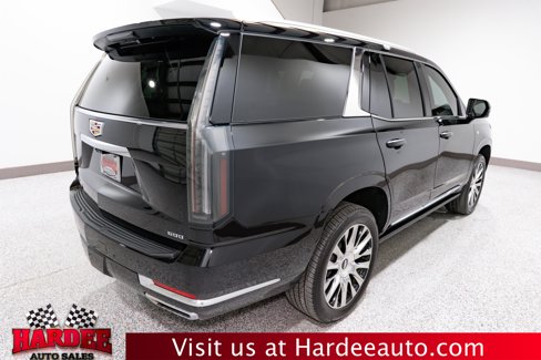Used 2025 Cadillac Escalade Premium Luxury image 5