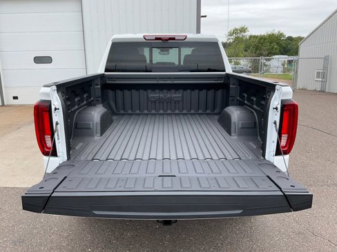 New 2026 GMC Sierra 1500 AT4 w/ AT4 Premium Package image 24