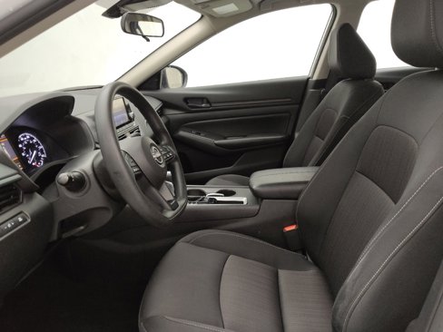 Used 2024 Nissan Altima 2.5 S image 17