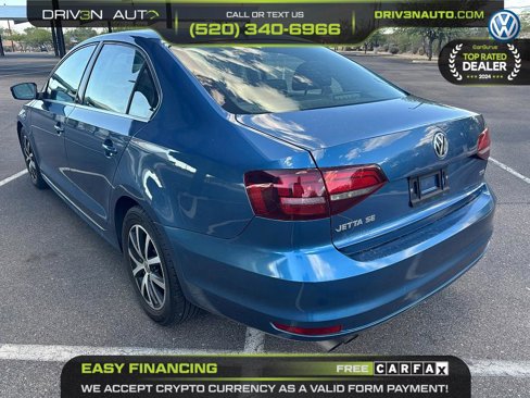 Used 2017 Volkswagen Jetta SE image 5
