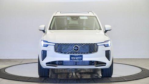 New 2025 Volvo XC90 T8 Plus w/ Protection Package Premier image 7