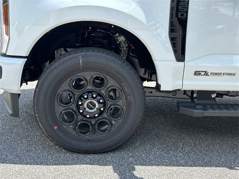 New 2025 Ford F350 Lariat w/ Lariat Ultimate Package image 11