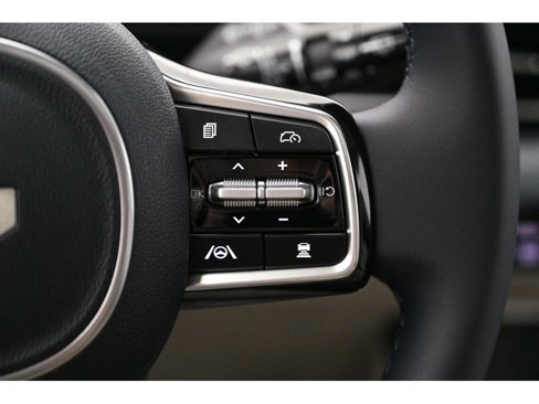 New 2026 Kia Carnival SX image 28