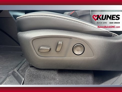 New 2026 Buick Enclave Sport Touring w/ Power Package image 13