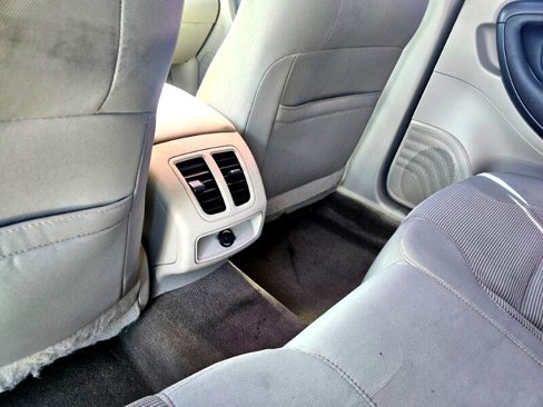 Used 2012 Ford Taurus SEL image 12