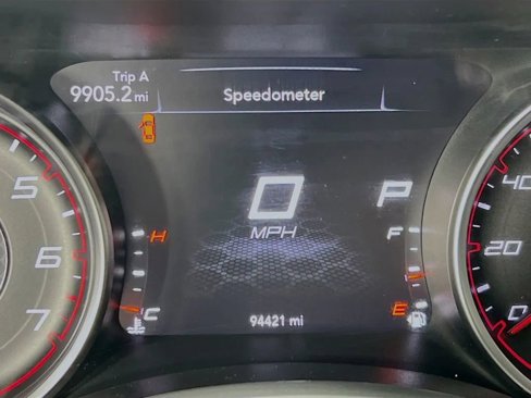 Used 2015 Dodge Charger SXT w/ Plus Group image 13