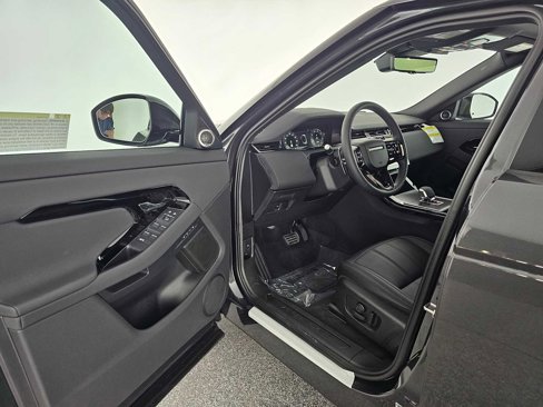 New 2026 Land Rover Range Rover Evoque S image 19