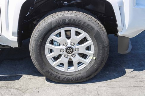 New 2025 Toyota Tacoma SR5 image 11