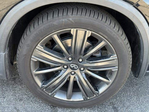 Used 2020 INFINITI QX50 Essential w/ Edition 30 Package image 7