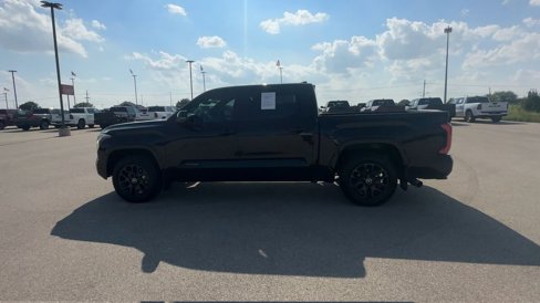 Used 2024 Toyota Tundra Platinum image 5