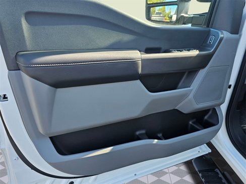 New 2026 Ford F350 4x4 Crew Cab Super Duty image 24