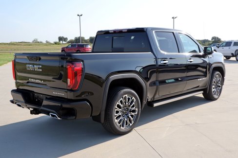 New 2026 GMC Sierra 1500 Denali Ultimate image 4