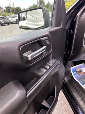 Used 2023 Chevrolet Silverado 1500 Custom image 7