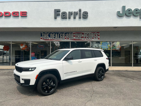 New 2025 Jeep Grand Cherokee L Limited w/ Black Appearance Package image 1