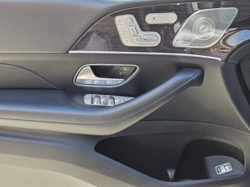 Certified 2020 Mercedes-Benz GLE 450 4MATIC image 23