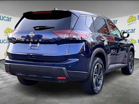Certified 2025 Nissan Rogue SV image 6