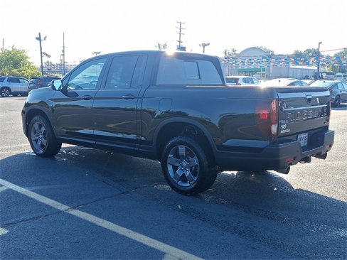 Certified 2025 Honda Ridgeline TrailSport image 4