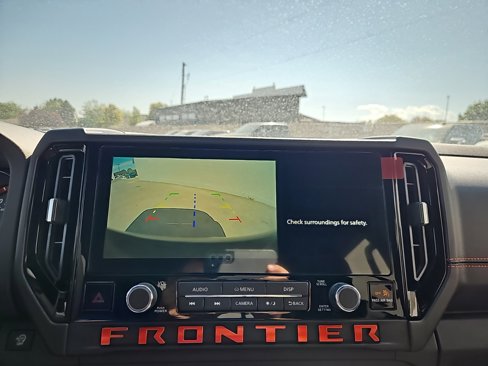 New 2025 Nissan Frontier PRO-4X image 16