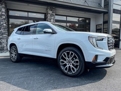 Used 2026 GMC Acadia Denali Ultimate image 2