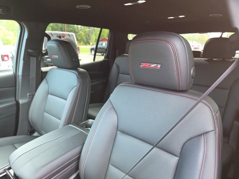 New 2026 Chevrolet Traverse Z71 w/ Enhanced Driving Package image 24