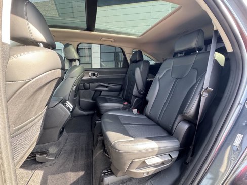 Used 2022 Kia Sorento X-Line EX image 28