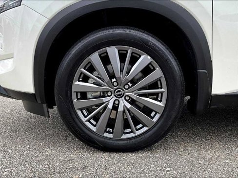 Certified 2024 Nissan Pathfinder SL w/ SL Premium Package image 7