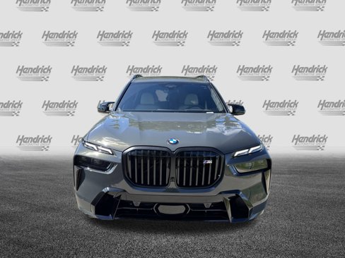 New 2026 BMW X7 M60i image 3