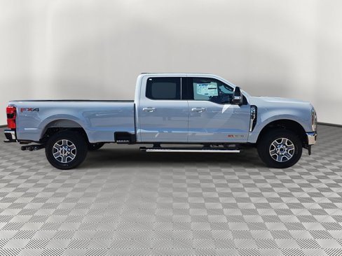 New 2026 Ford F350 4x4 Crew Cab Super Duty image 2