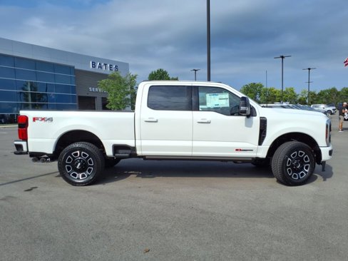 New 2025 Ford F250 Platinum image 2
