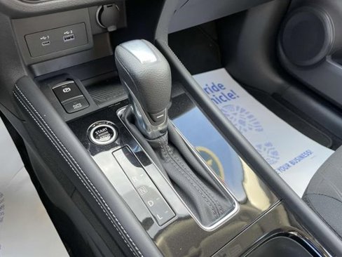 Used 2024 Nissan Kicks SV image 27