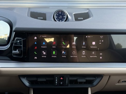 New 2025 Porsche Cayenne E-Hybrid image 22